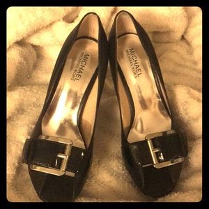Michael Kors open toe black shoes